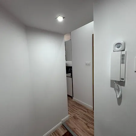 W Centrum Jeleniej Gory Przy Ulicy Dlugiej